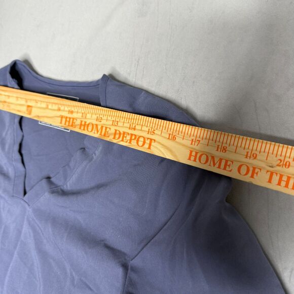 Figs Top Women's Medium Technical Colelction Scrubs Dark Blue Double Pockets - Picture 2 of 7